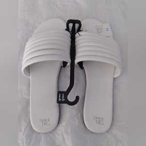 Time and Tru Women's Multi-Band Slide Sandals Size 11